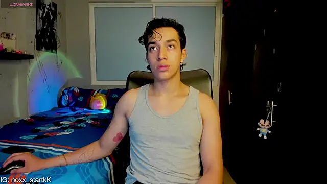 Snapshot of Noxx_starkK chatting on 03/14/26, 02:39 Noxx starkK online show from 03/14/26, 02:39