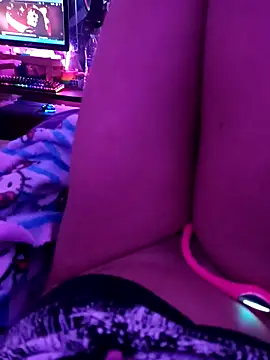 Ftm Bunny online show from 10/26/25, 07:25