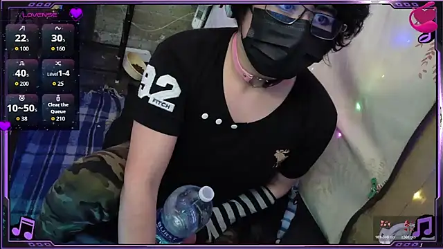 Snapshot of Ftm_Bunny chatting on 04/26/26, 10:35 Ftm Bunny online show from 04/26/26, 10:35