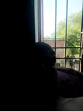 Snapshot of Sweetfucker_ chatting on 09/22/25, 03:41 Sweetfucker online show from 09/22/25, 03:41