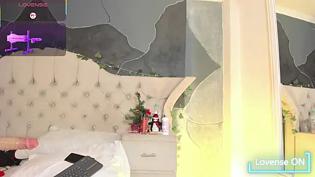 AmbarFoxx  online show from 12/05/25, 10:35