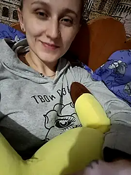 Snapshot of Lissa213 chatting on 10/05/25, 03:10 Lissa213 online show from 10/05/25, 03:10