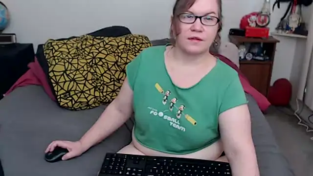 AnniDiMoni online show from 12/14/25, 08:24