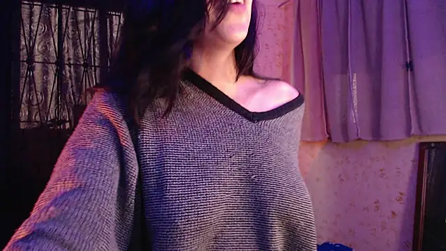 Snapshot of 9Sophie_Rosse chatting on 06/19/26, 05:17 9Sophie Rosse online show from 06/19/26, 05:17