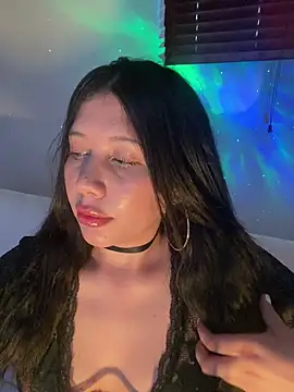 snow doll online show from 10/10/25, 08:41