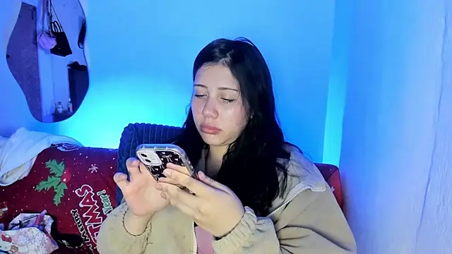 snow doll online show from 11/27/25, 11:07