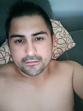 Bradd 32 online show from 11/15/25, 05:09