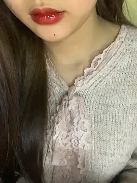 Linhtruong  online show from 02/09/26, 04:27