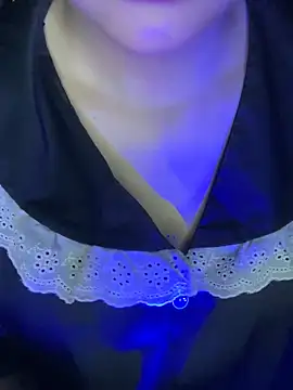 Linhtruong  online show from 05/05/26, 04:09