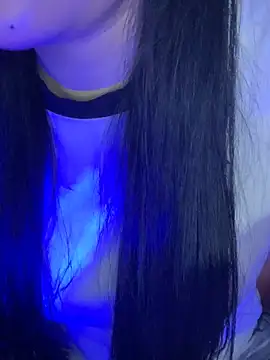 Linhtruong  online show from 05/12/26, 04:09