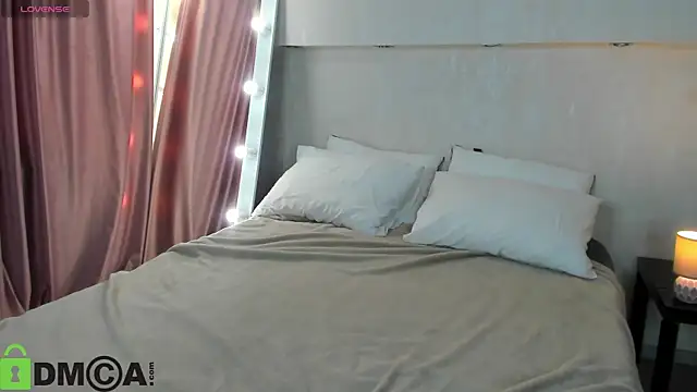 Adelina Bliss online show from 04/27/26, 01:14