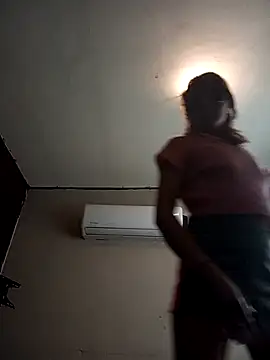 Snapshot of Tuperritahot chatting on 03/25/26, 10:27 Tuperritahot online show from 03/25/26, 10:27