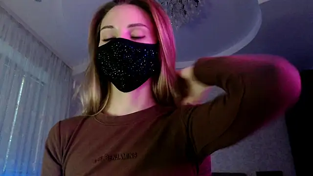 Iris lave online show from 06/14/26, 05:37