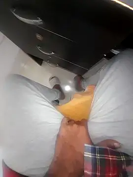 Snapshot of hackyourpussy@xh chatting on 12/02/25, 03:01 hackyourpussyxh online show from 12/02/25, 03:01