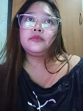 sweetbigtits19 online show from 06/28/26, 10:10