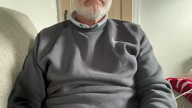 Snapshot of braselton06 chatting on 04/07/26, 01:55 braselton06 online show from 04/07/26, 01:55