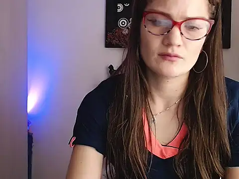 Snapshot of Camila-ventura chatting on 11/03/25, 01:34 Camila-ventura online show from 11/03/25, 01:34