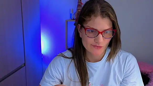 Camila-ventura online show from 12/05/25, 08:05