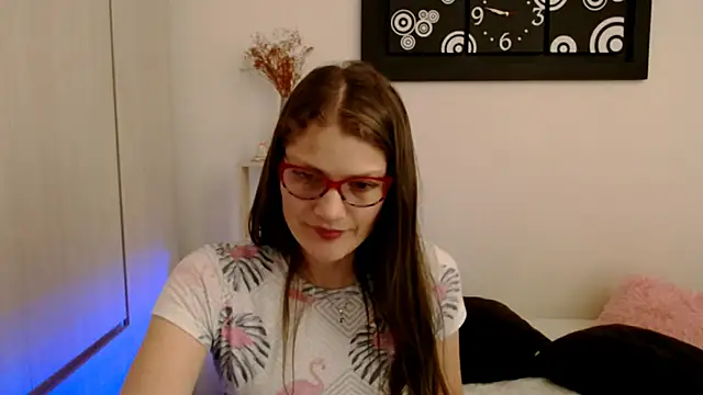 Snapshot of Camila-ventura chatting on 02/07/26, 02:37 Camila-ventura online show from 02/07/26, 02:37