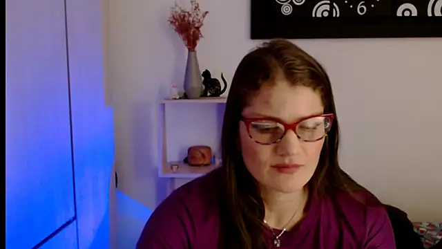 Camila-ventura online show from 02/08/26, 07:50