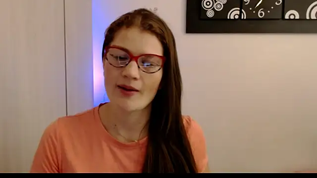 Snapshot of Camila-ventura chatting on 02/21/26, 11:11 Camila-ventura online show from 02/21/26, 11:11