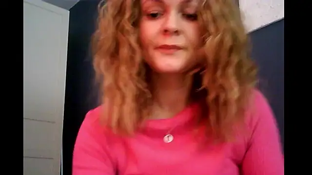 Snapshot of Ginger-bb chatting on 02/05/26, 07:35 Ginger-bb online show from 02/05/26, 07:35