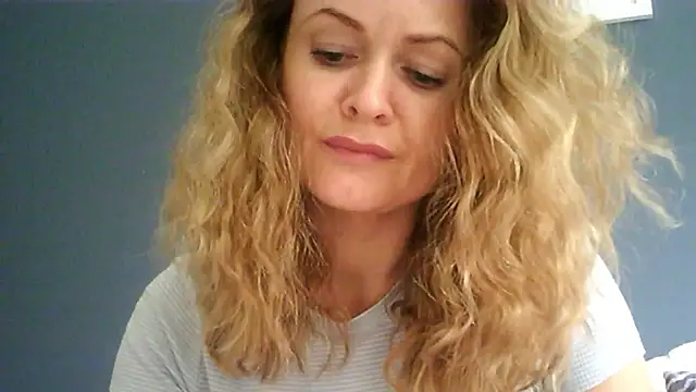 Snapshot of Ginger-bb chatting on 07/10/26, 07:01 Ginger-bb online show from 07/10/26, 07:01