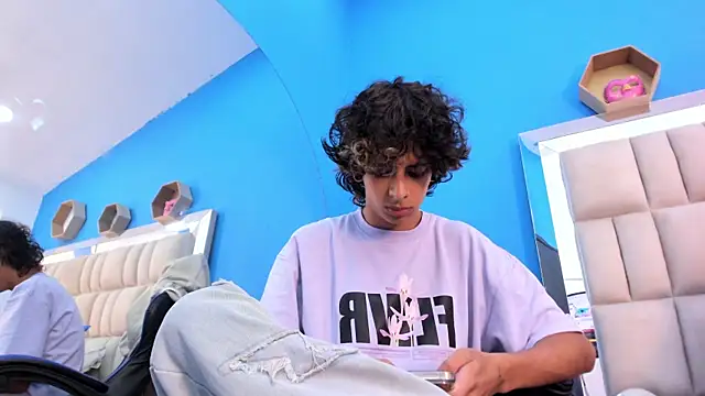 Ibratxandy online show from 10/12/25, 12:15