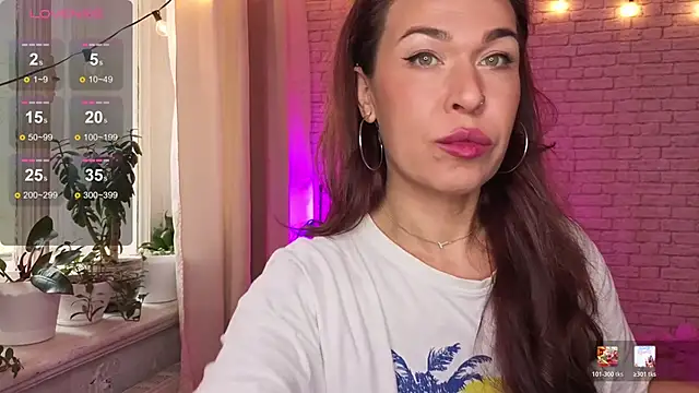 Snapshot of ReginaFoXXXy chatting on 02/02/26, 10:36 ReginaFoXXXy online show from 02/02/26, 10:36