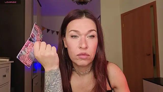 ReginaFoXXXy online show from 05/08/26, 11:59