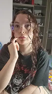 Sharon Black online show from 02/03/26, 02:44