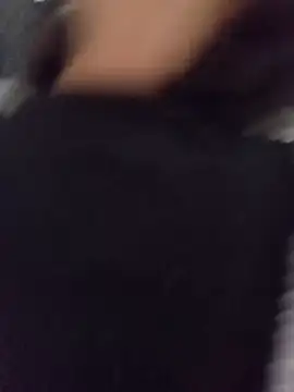 Snapshot of Tendercouple1 chatting on 10/24/25, 07:43 Tendercouple1 online show from 10/24/25, 07:43