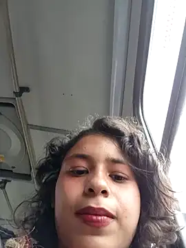 Snapshot of Tendercouple1 chatting on 11/12/25, 06:41 Tendercouple1 online show from 11/12/25, 06:41