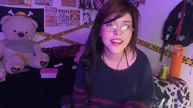 PixelKitty  online show from 11/26/25, 04:52