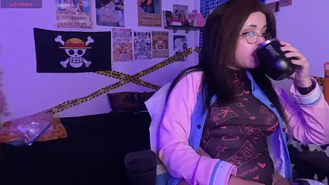 Snapshot of PixelKitty_ chatting on 01/17/26, 01:21 PixelKitty online show from 01/17/26, 01:21