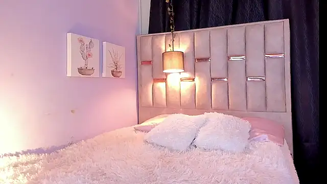 Hanzking01 online show from 11/25/25, 04:34