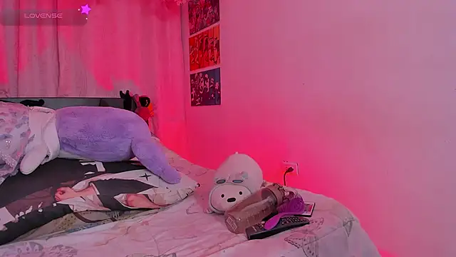 Snapshot of FluffyMelons chatting on 02/02/26, 11:03 FluffyMelons online show from 02/02/26, 11:03