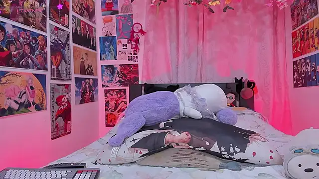 Snapshot of FluffyMelons chatting on 03/17/26, 11:08 FluffyMelons online show from 03/17/26, 11:08