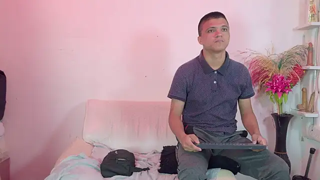 aly n sebas online show from 06/16/26, 12:35