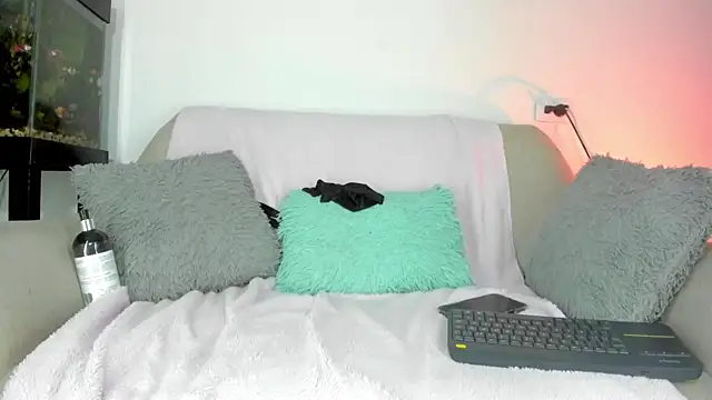 teo saenz online show from 10/14/25, 03:07