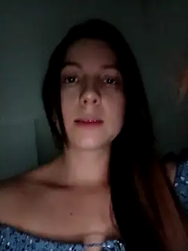 Arianna Moss online show from 10/26/25, 01:11