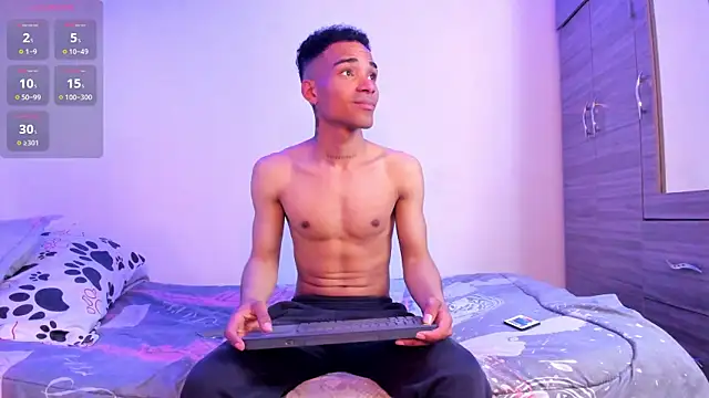 Snapshot of kenan_2601 chatting on 10/15/25, 11:49 kenan 2601 online show from 10/15/25, 11:49