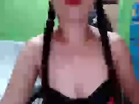 Snapshot of lucky_rona chatting on 06/10/26, 01:21 lucky rona online show from 06/10/26, 01:21