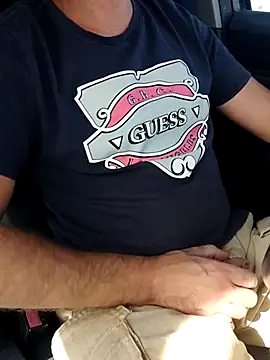 Snapshot of cazzoweb chatting on 09/16/25, 01:23 cazzoweb online show from 09/16/25, 01:23