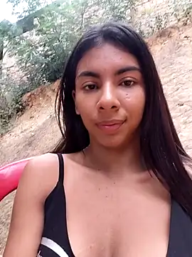 chaparritahot99 online show from 11/25/25, 11:10