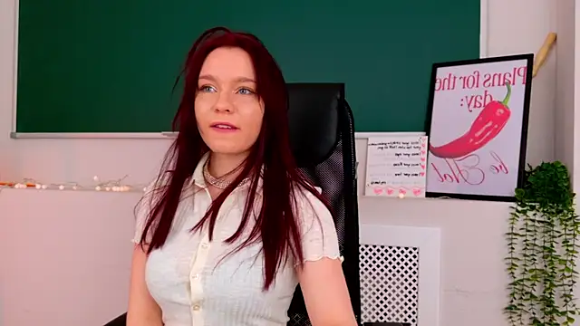 NoraHaynes online show from 04/28/26, 03:11