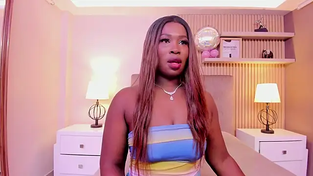 Snapshot of SerenaWinslow chatting on 05/16/26, 12:04 SerenaWinslow online show from 05/16/26, 12:04