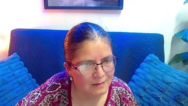 Linda banks  online show from 05/13/26, 01:25