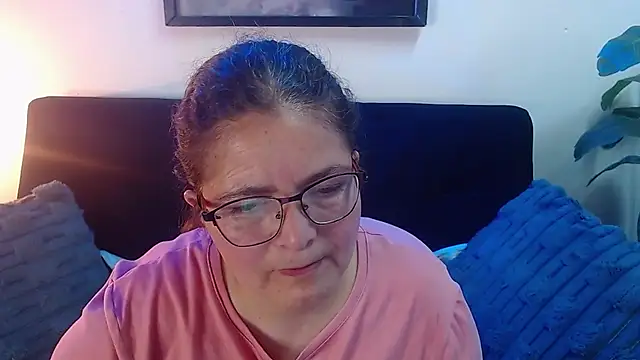 Linda banks  online show from 06/25/26, 02:11