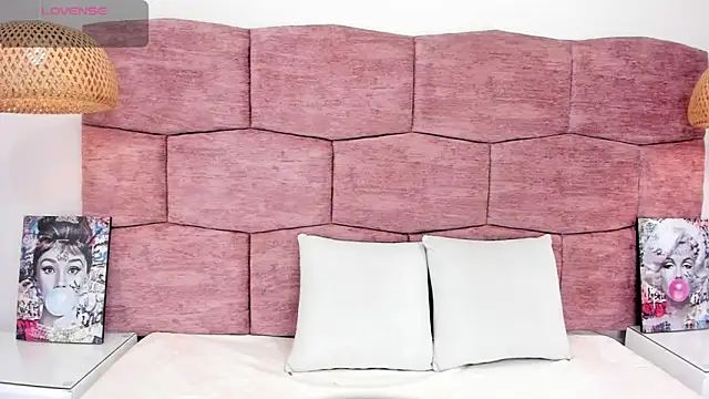 dani velvet online show from 09/26/25, 03:54